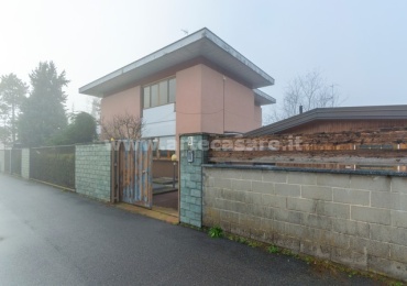Arconate, Lombardia, 5 Camere Letto Camere Letto, 9 Stanze Stanze,4 BagniBagni,Villa bifamiliare,Vendita,2672