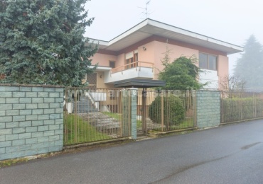 Arconate, Lombardia, 5 Camere Letto Camere Letto, 9 Stanze Stanze,4 BagniBagni,Villa bifamiliare,Vendita,2672