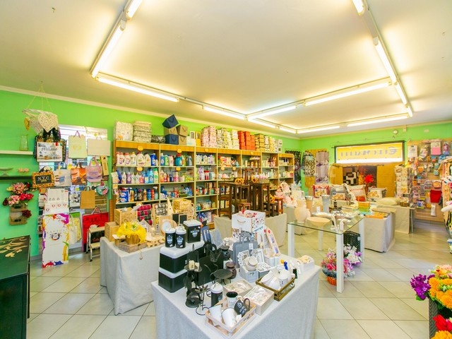 Samarate, Lombardia, 1 Stanza Stanze,1 BagnoBagni,Attività commerciale,Vendita,2833