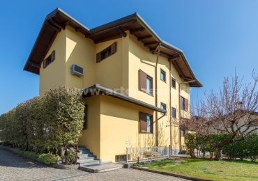 Buscate, Lombardia, 3 Camere Letto Camere Letto, 4 Stanze Stanze,3 BagniBagni,Villa bifamiliare,Vendita,3013