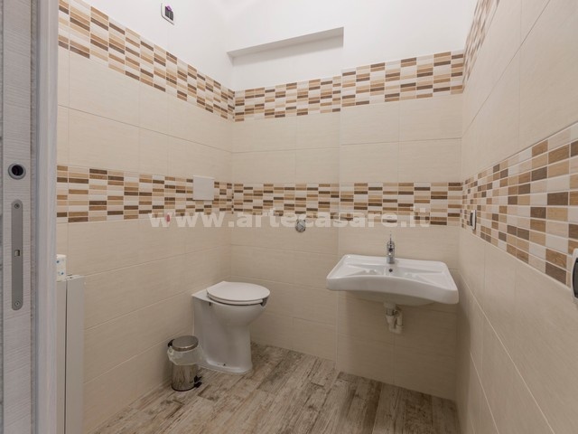 Busto Arsizio, Lombardia, 1 Stanza Stanze,2 BagniBagni,Negozio,Vendita,3139