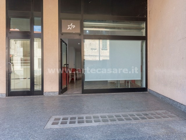 Busto Arsizio, Lombardia, 1 Stanza Stanze,2 BagniBagni,Negozio,Vendita,3139