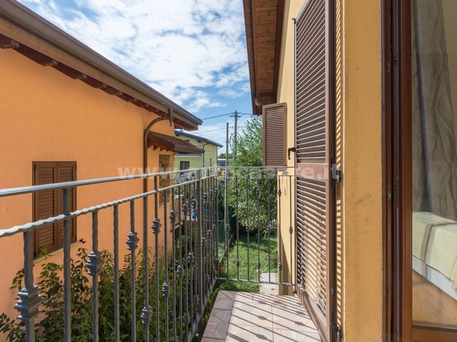 Mozzate, Lombardia, 2 Camere Letto Camere Letto, 3 Stanze Stanze,1 BagnoBagni,Casa indipendente,Vendita,3153