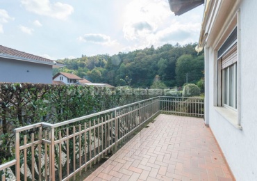 Dormelletto, Lombardia, 2 Camere Letto Camere Letto, 3 Stanze Stanze,1 BagnoBagni,Porzione Bifamiliare,Vendita,3182