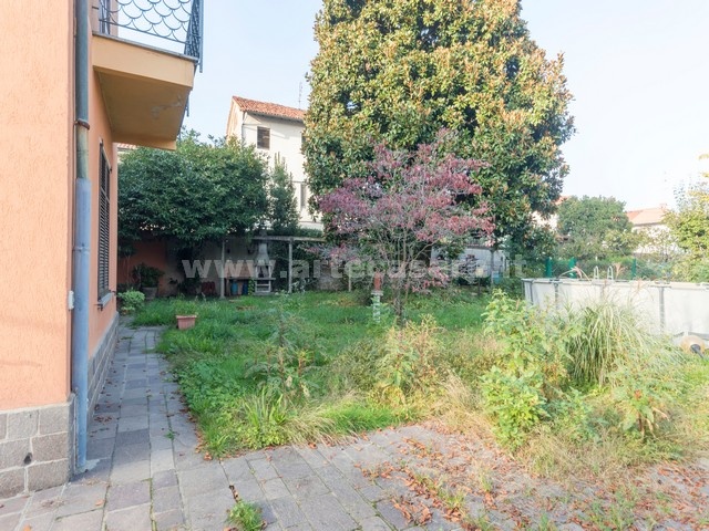 Busto Garolfo, Lombardia, 5 Camere Letto Camere Letto, 7 Stanze Stanze,2 BagniBagni,Casa indipendente,Vendita,3200