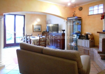 Parabiago, Lombardia, 5 Camere Letto Camere Letto, 6 Stanze Stanze,4 BagniBagni,Villa,Vendita,3203
