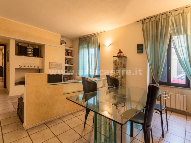 Nerviano, Lombardia, 2 Camere Letto Camere Letto, 3 Stanze Stanze,2 BagniBagni,Appartamento,Vendita,3215