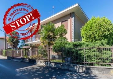Samarate, Lombardia, 4 Camere Letto Camere Letto, 8 Stanze Stanze,2 BagniBagni,Villa,Vendita,3226