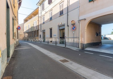 Gorla Minore, Lombardia, 3 Stanze Stanze,2 BagniBagni,Negozio,Affitto,3240