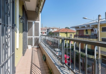 Busto Arsizio, Lombardia, 3 Camere Letto Camere Letto, 4 Stanze Stanze,2 BagniBagni,Appartamento in villa,Vendita,3252