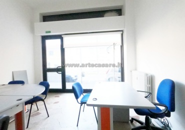 Parabiago, Lombardia, ,1 BagnoBagni,Attività commerciale,Affitto,3275