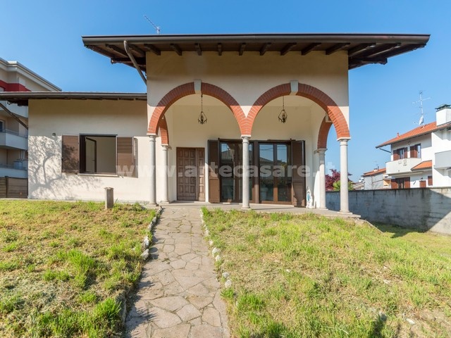 Villa Cortese, Lombardia, 2 Camere Letto Camere Letto, 3 Stanze Stanze,2 BagniBagni,Villa,Vendita,3276