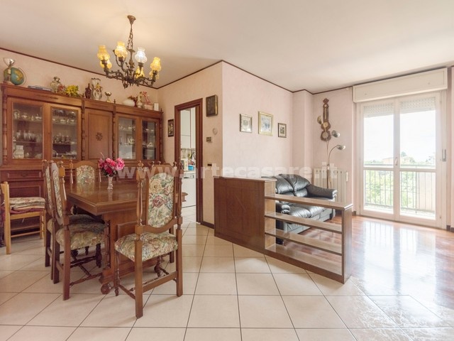 Busto Arsizio, Lombardia, 3 Camere Letto Camere Letto, 4 Stanze Stanze,2 BagniBagni,Appartamento,Vendita,3283