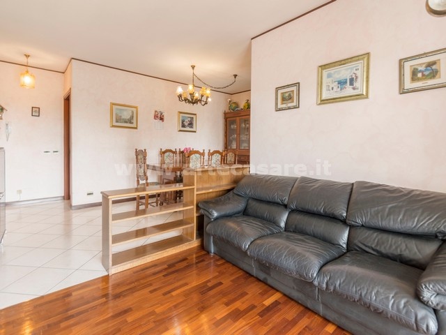Busto Arsizio, Lombardia, 3 Camere Letto Camere Letto, 4 Stanze Stanze,2 BagniBagni,Appartamento,Vendita,3283