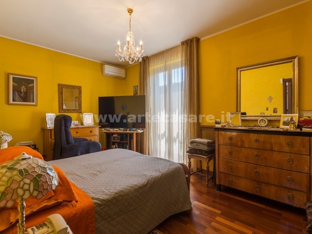 Olgiate Olona, Lombardia, 4 Camere Letto Camere Letto, 8 Stanze Stanze,4 BagniBagni,Villa,Vendita,3289