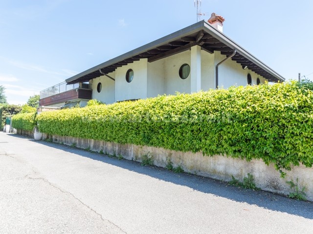 Olgiate Olona, Lombardia, 4 Camere Letto Camere Letto, 8 Stanze Stanze,4 BagniBagni,Villa,Vendita,3289