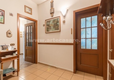 Busto Arsizio, Lombardia, 2 Camere Letto Camere Letto, 3 Stanze Stanze,1 BagnoBagni,Appartamento,Vendita,3303