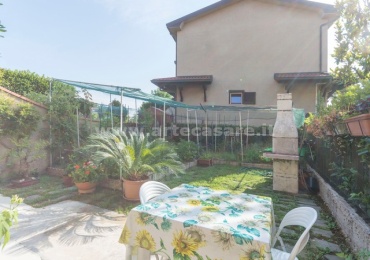 Busto Garolfo, Lombardia, 3 Camere Letto Camere Letto, 4 Stanze Stanze,2 BagniBagni,Villa a schiera,Vendita,3324