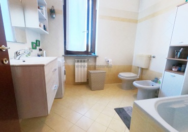 Busto Garolfo, Lombardia, 2 Camere Letto Camere Letto, 3 Stanze Stanze,2 BagniBagni,Appartamento,Vendita,3341