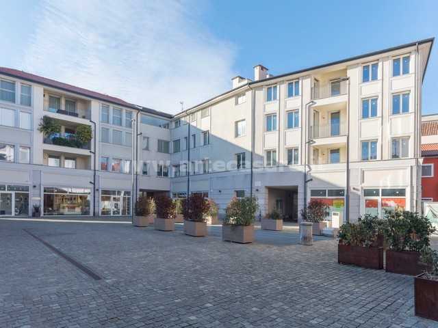 Busto Arsizio, Lombardia, 2 Camere Letto Camere Letto, 3 Stanze Stanze,1 BagnoBagni,Appartamento,Vendita,3369