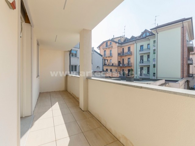Busto Arsizio, Lombardia, 2 Camere Letto Camere Letto, 3 Stanze Stanze,1 BagnoBagni,Appartamento,Vendita,3369