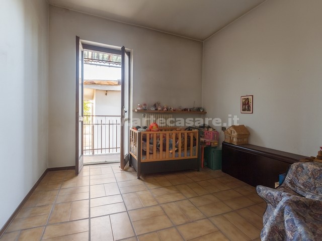 Busto Garolfo, Lombardia 20038, 5 Camere Letto Camere Letto, 7 Stanze Stanze,3 BagniBagni,Villa bifamiliare,Vendita,3378