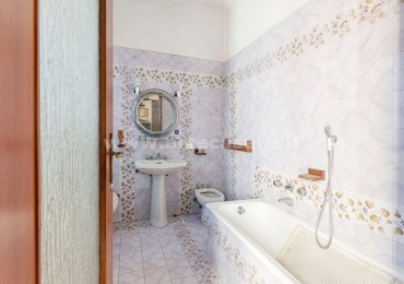 Busto Garolfo, Lombardia 20038, 5 Camere Letto Camere Letto, 7 Stanze Stanze,3 BagniBagni,Villa bifamiliare,Vendita,3378