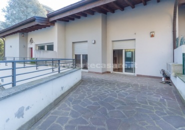 Saronno, Lombardia, 4 Camere Letto Camere Letto, 5 Stanze Stanze,4 BagniBagni,Villa a schiera,Vendita,3396