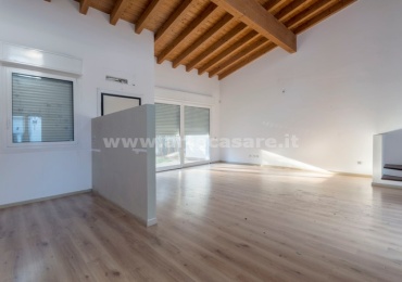 Saronno, Lombardia, 4 Camere Letto Camere Letto, 5 Stanze Stanze,4 BagniBagni,Villa a schiera,Vendita,3396