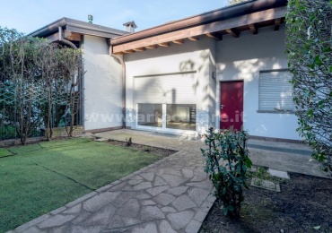 Saronno, Lombardia, 4 Camere Letto Camere Letto, 5 Stanze Stanze,4 BagniBagni,Villa a schiera,Vendita,3396