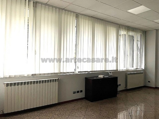 Legnano, Lombardia, 3 Stanze Stanze,1 BagnoBagni,Ufficio,Affitto,3398