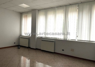 Legnano, Lombardia, 3 Stanze Stanze,1 BagnoBagni,Ufficio,Affitto,3398