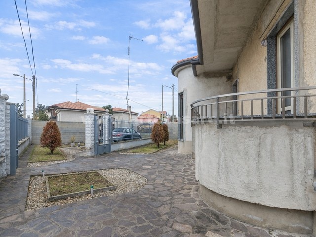 Canegrate, Lombardia, 3 Camere Letto Camere Letto, 2 Stanze Stanze,2 BagniBagni,Villa,Vendita,3407