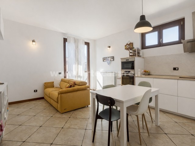 Busto Garolfo, Lombardia, 2 Stanze da Letto Stanze da Letto, 3 Stanze Stanze,1 BagnoBathrooms,Appartamento,Vendita Usato,0,3437