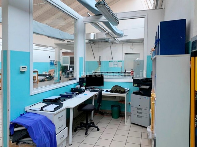 Besnate, Lombardia, 2 Stanze Stanze,5 BathroomsBathrooms,Capannone,Vendita Usato,0,3451