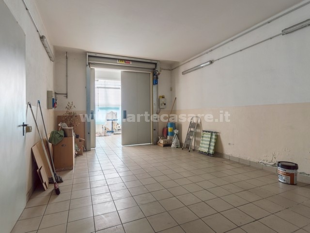 Besnate, Lombardia, 2 Stanze Stanze,5 BathroomsBathrooms,Capannone,Vendita Usato,0,3451