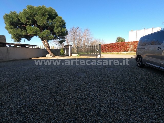 NERVIANO, Lombardia, 3 Stanze Stanze,2 BathroomsBathrooms,Capannone,Vendita Usato,0,3458