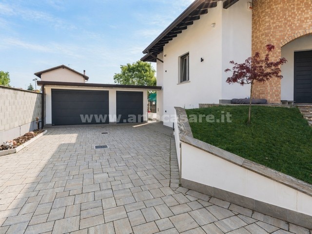 Dairago, Lombardia, 2 Stanze da Letto Stanze da Letto, 3 Stanze Stanze,2 BathroomsBathrooms,Villa,Vendita Usato,0,3471