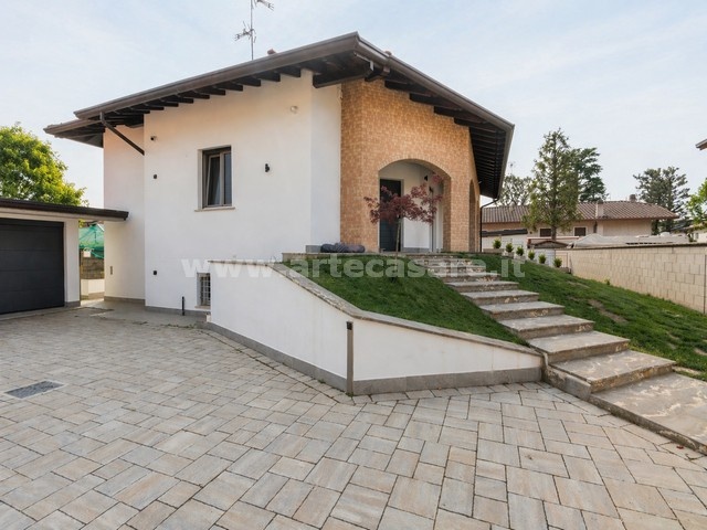 Dairago, Lombardia, 2 Stanze da Letto Stanze da Letto, 3 Stanze Stanze,2 BathroomsBathrooms,Villa,Vendita Usato,0,3471