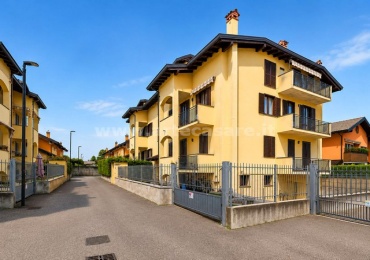 Arconate, Lombardia, 2 Stanze da Letto Stanze da Letto, 3 Stanze Stanze,1 BagnoBathrooms,Appartamento,Vendita Usato,0,3477