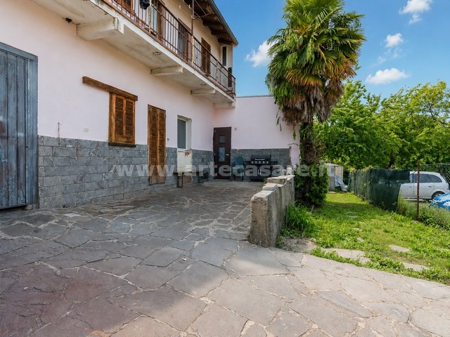 Cadrezzate, Lombardia, 3 Stanze da Letto Stanze da Letto, 6 Stanze Stanze,2 BathroomsBathrooms,Appartamento in corte,Vendita Usato,0,3479