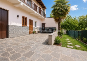Cadrezzate, Lombardia, 3 Stanze da Letto Stanze da Letto, 6 Stanze Stanze,2 BathroomsBathrooms,Appartamento in corte,Vendita Usato,0,3479