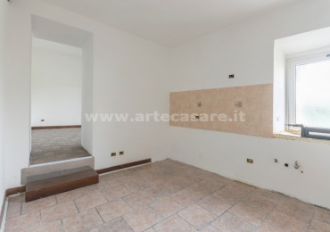 Cadrezzate, Lombardia, 3 Stanze da Letto Stanze da Letto, 6 Stanze Stanze,2 BathroomsBathrooms,Appartamento in corte,Vendita Usato,0,3479