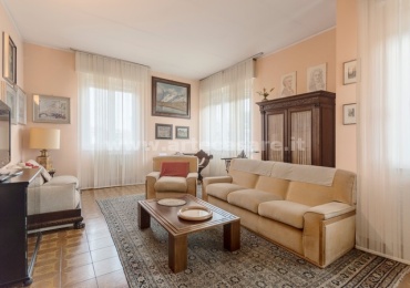 Busto Garolfo, Lombardia, 4 Stanze da Letto Stanze da Letto, 5 Stanze Stanze,2 BathroomsBathrooms,Villa,Vendita Usato,0,3484