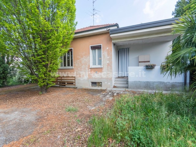 Busto Garolfo, Lombardia, 2 Stanze da Letto Stanze da Letto, 3 Stanze Stanze,1 BagnoBathrooms,Villa,Vendita Usato,0,3489