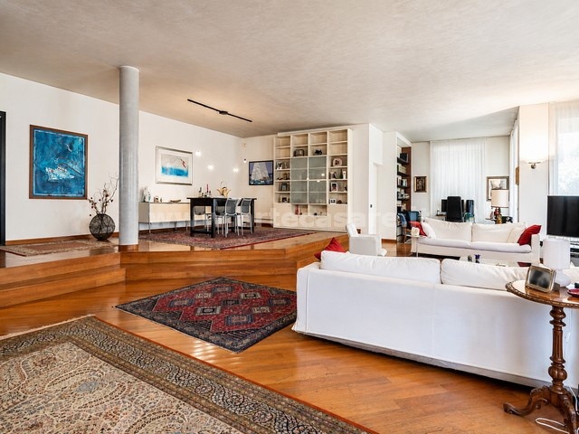 Busto Arsizio, Lombardia, 6 Stanze da Letto Stanze da Letto, 7 Stanze Stanze,5 BathroomsBathrooms,Villa,Vendita Usato,0,3493