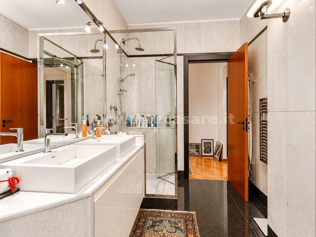 Busto Arsizio, Lombardia, 6 Stanze da Letto Stanze da Letto, 7 Stanze Stanze,5 BathroomsBathrooms,Villa,Vendita Usato,0,3493