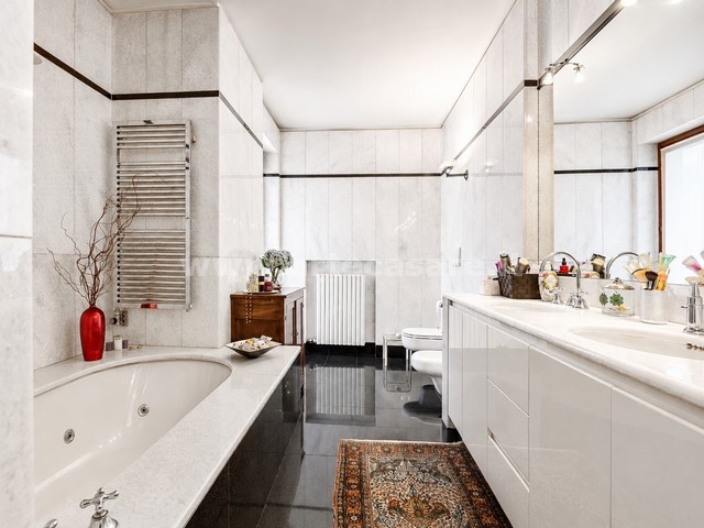 Busto Arsizio, Lombardia, 6 Stanze da Letto Stanze da Letto, 7 Stanze Stanze,5 BathroomsBathrooms,Villa,Vendita Usato,0,3493