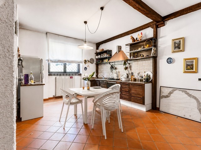 Busto Arsizio, Lombardia, 6 Stanze da Letto Stanze da Letto, 7 Stanze Stanze,5 BathroomsBathrooms,Villa,Vendita Usato,0,3493