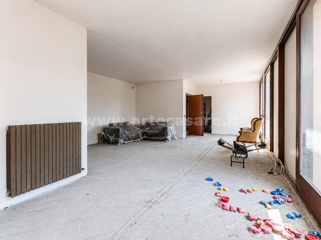 Busto Arsizio, Lombardia, 6 Stanze da Letto Stanze da Letto, 7 Stanze Stanze,5 BathroomsBathrooms,Villa,Vendita Usato,0,3493